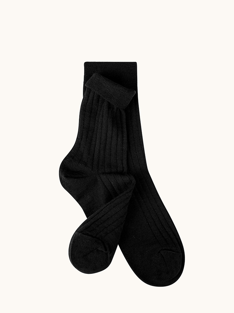 Warm women's wool socks made of burgundy merino wool with stripes image 2