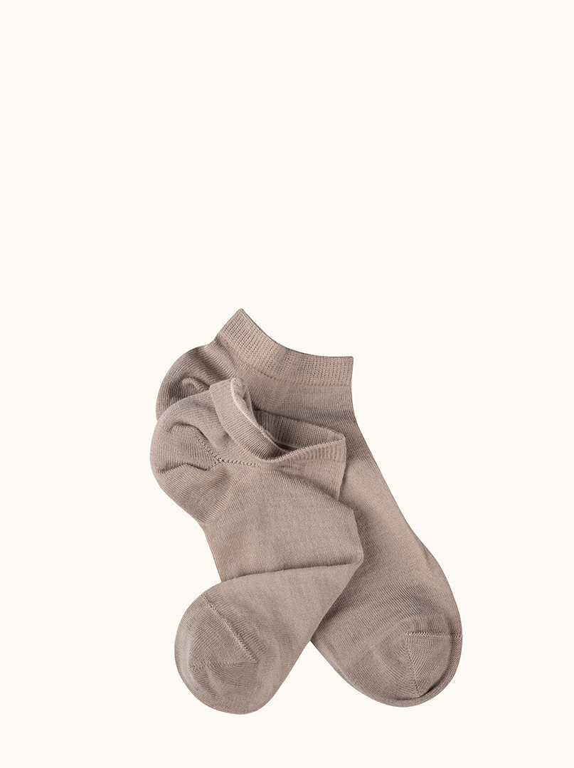 Classic seamless moccasin socks with silicone image 1