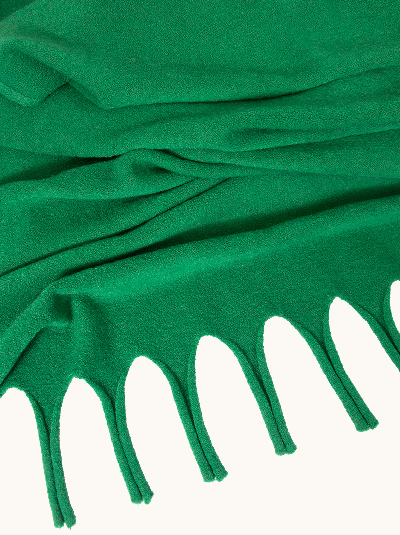 Green scarf with tassels 55 cm x 280 cm image 4