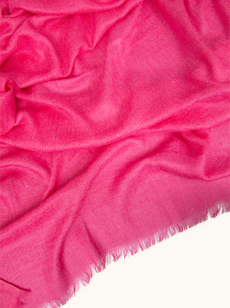 Viscose shawl in fuchsia 90 cm x 200 cm image 3