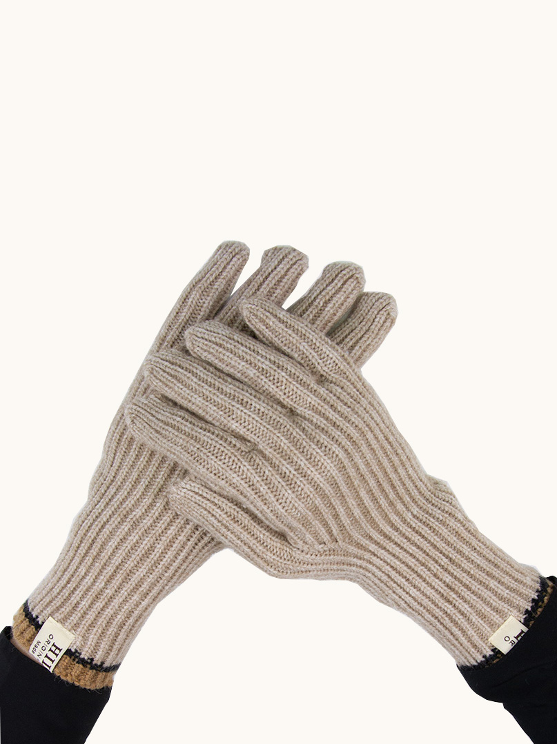 Gloves image 1