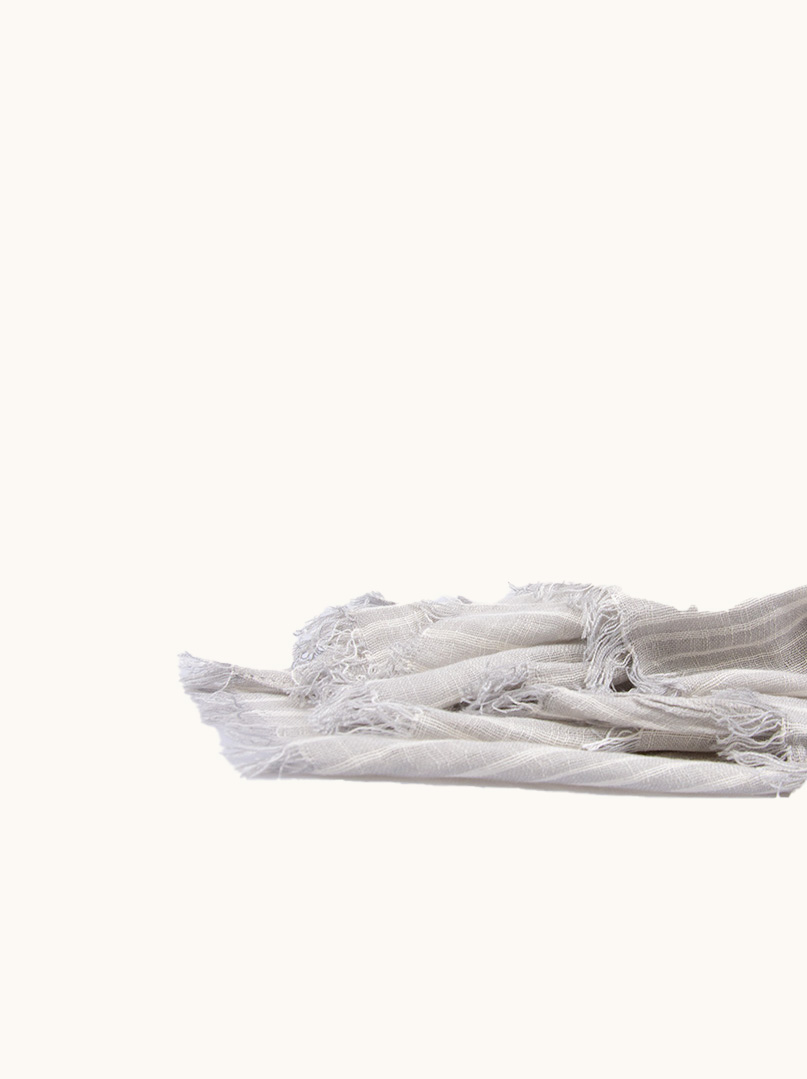 SCARF WITH PATTERN image 4