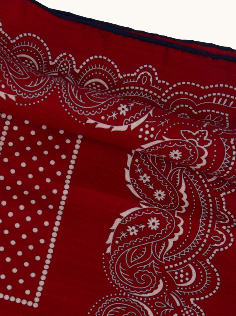 Scarf wool with silk red patterned 70 cm x 70 cm image 4