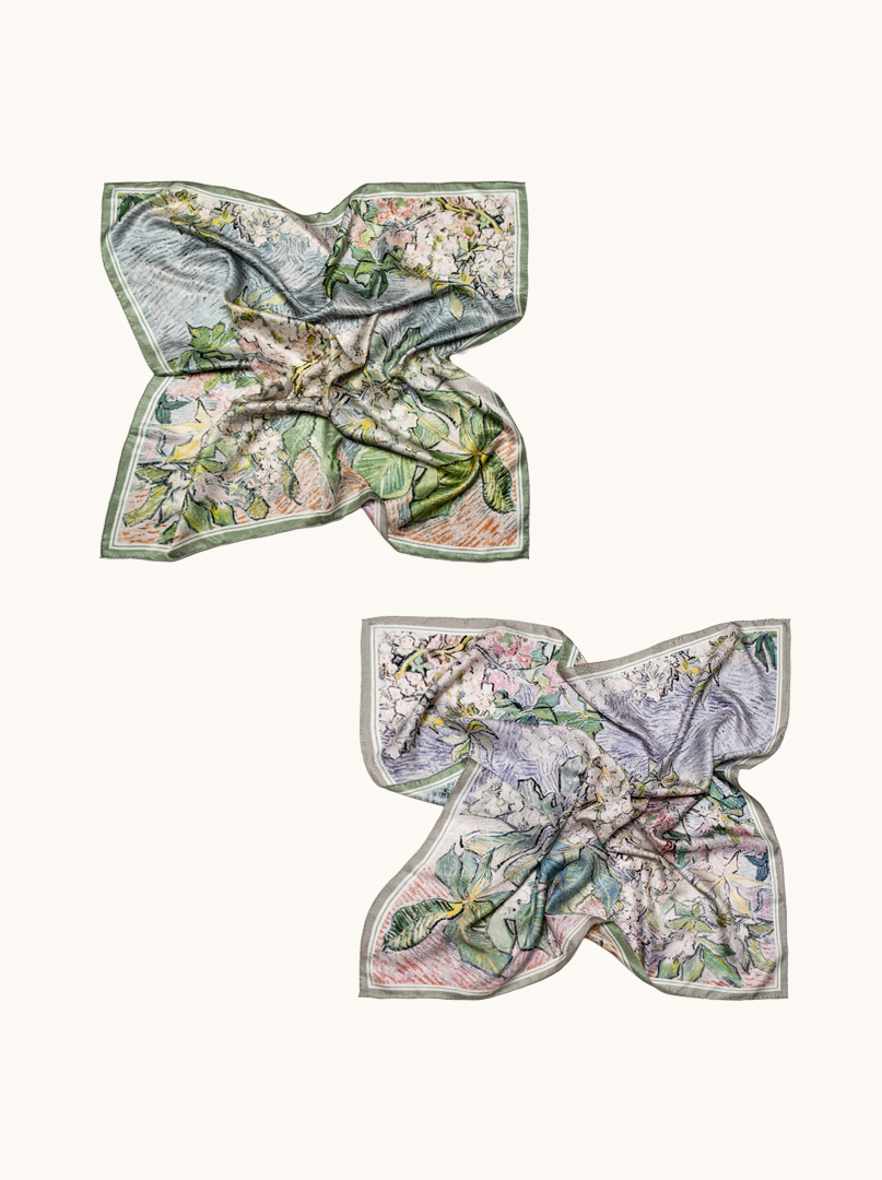 Large reversible silk scarf with floral pattern, 90 cm x 90 cm image 3