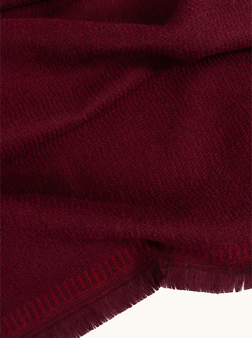 Maroon shawl with fine texture 65 cm x 190 cm image 3