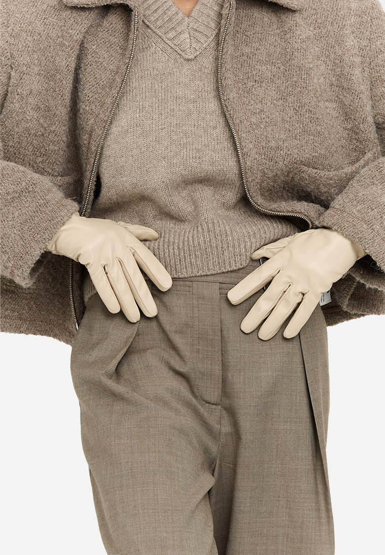Leather gloves image 4