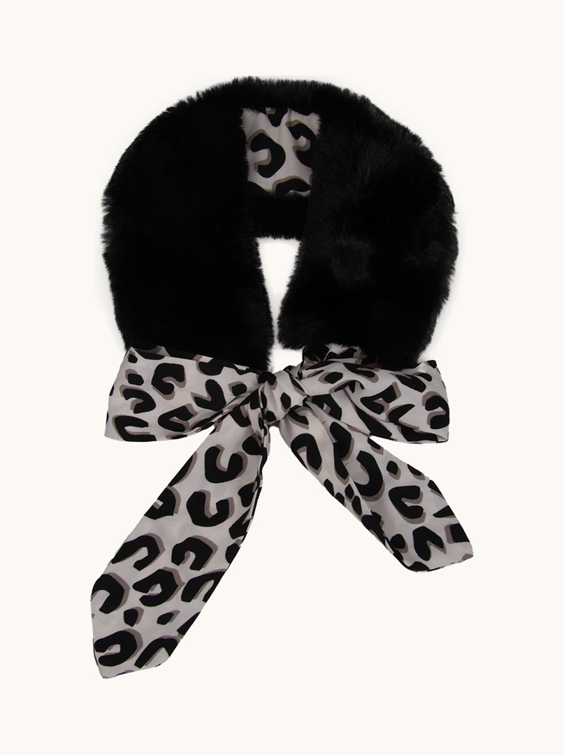 Panther fur collar scarf image 4