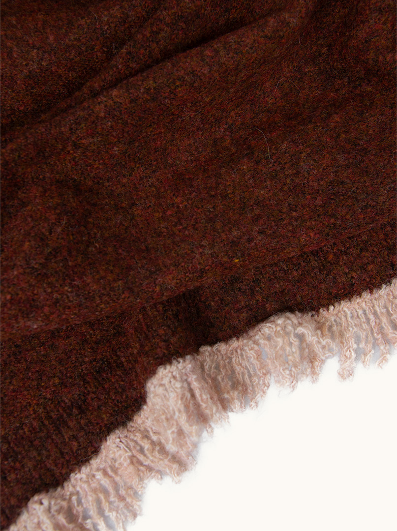 Brown scarf with short tassels 55 cm x 200 cm image 3