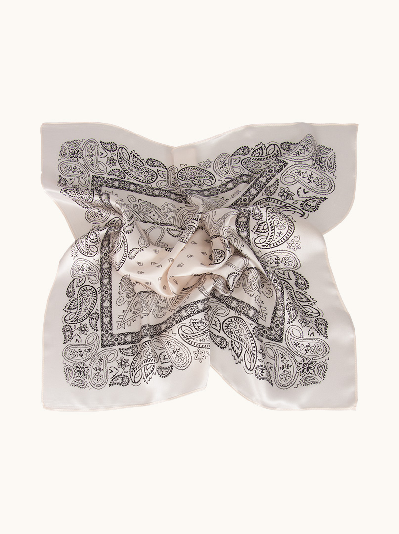 Silk scarf Whisper of Silk 68cm x68cm image 3