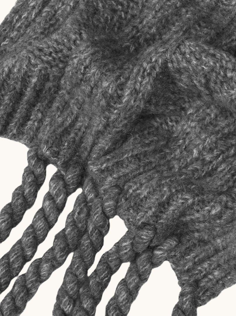 Warm scarf with wool and long fringes grey 35x230 cm image 3