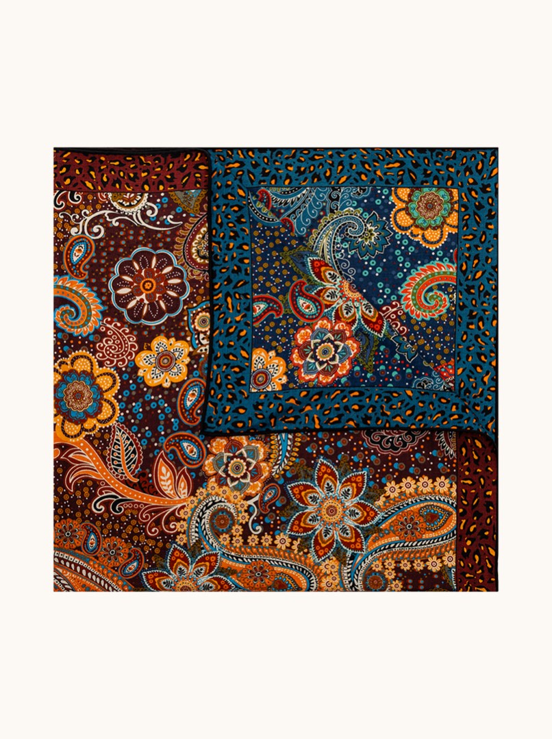 Large wool and silk scarf ARDORA 105x105 cm PREMIUM image 4