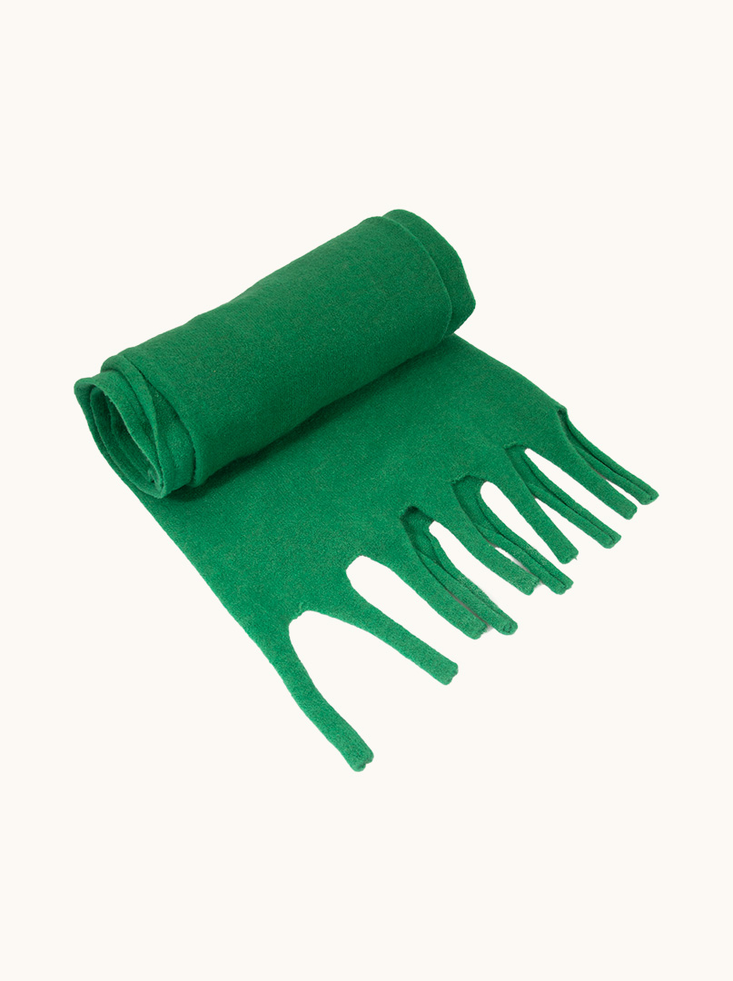 Green scarf with tassels 55 cm x 280 cm image 2