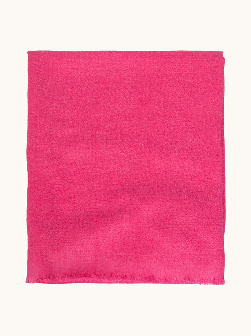 Viscose shawl in fuchsia 90 cm x 200 cm image 4