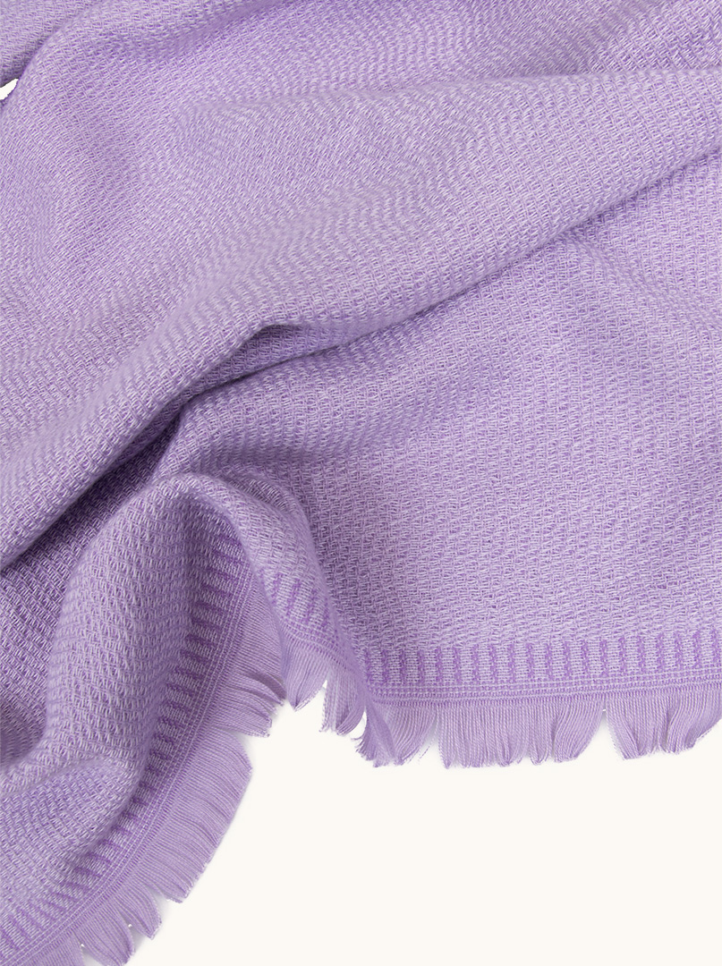 Softly textured purple scarf 65 cm x 190 cm image 4