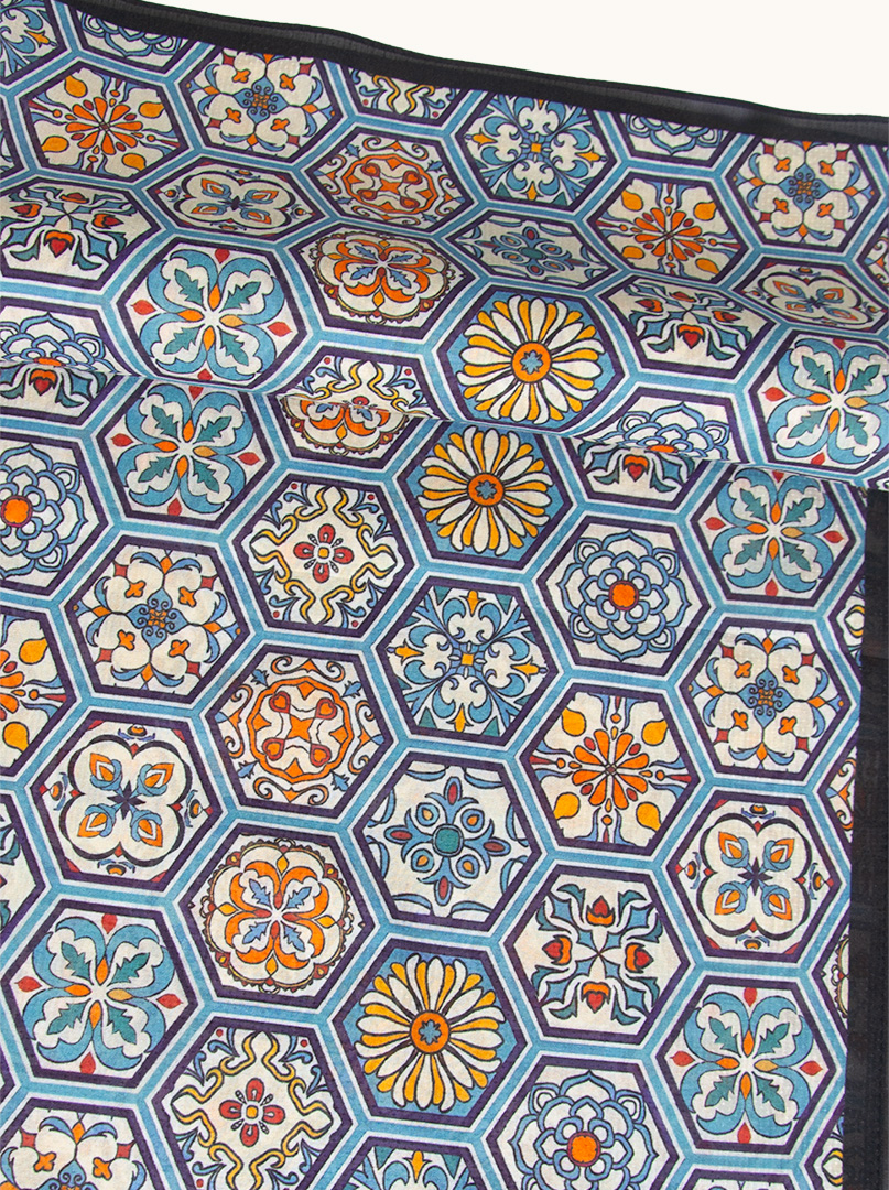 Mulberry silk scarf with cotton in mosaic 65cm x 65cm image 4