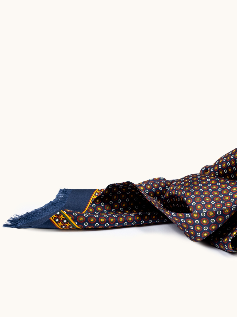 Exclusive men's navy blue scarf with geometric pattern, 25 cm x 160 cm image 3