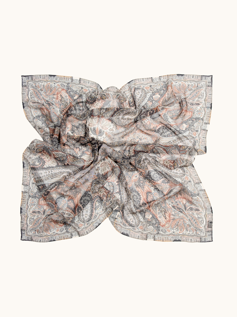 Large scarf 100% silk classic of the orient 105 cm x110 cm image 3