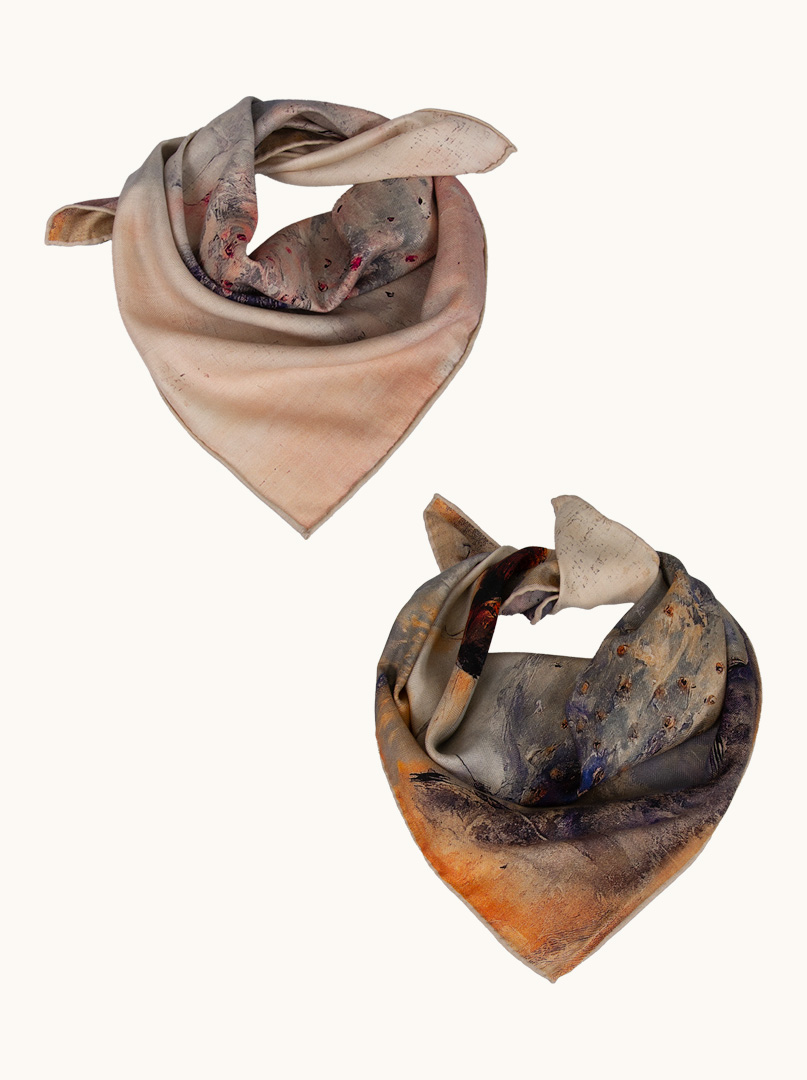 Scarf wool with silk ballerina 65 cm x 65 cm PREMIUM image 2