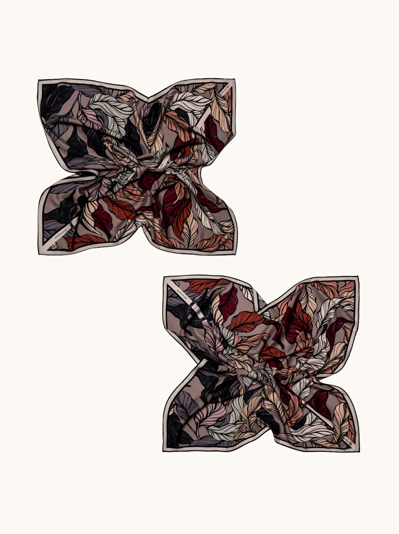 Elegant large wool and silk scarf with a floral motif, 90 cm x 90 cm image 4
