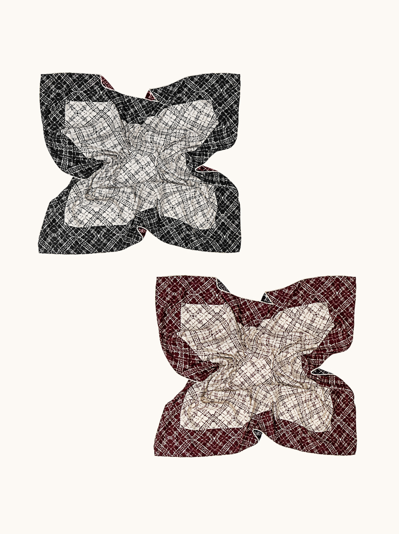 Wool and silk double sided shawl Touch of Luxury 105cm x105cm image 4