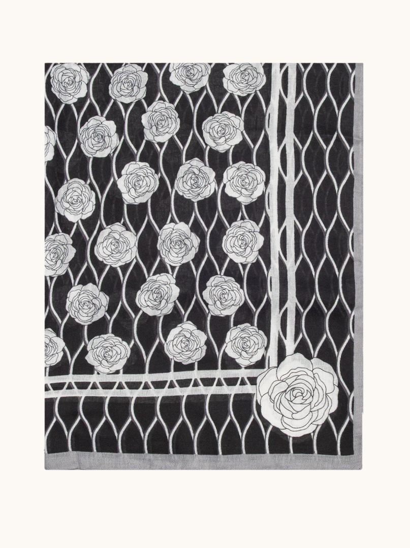 Lightweight 100% viscose shawl in black and white roses 70 cm x180 cm image 2
