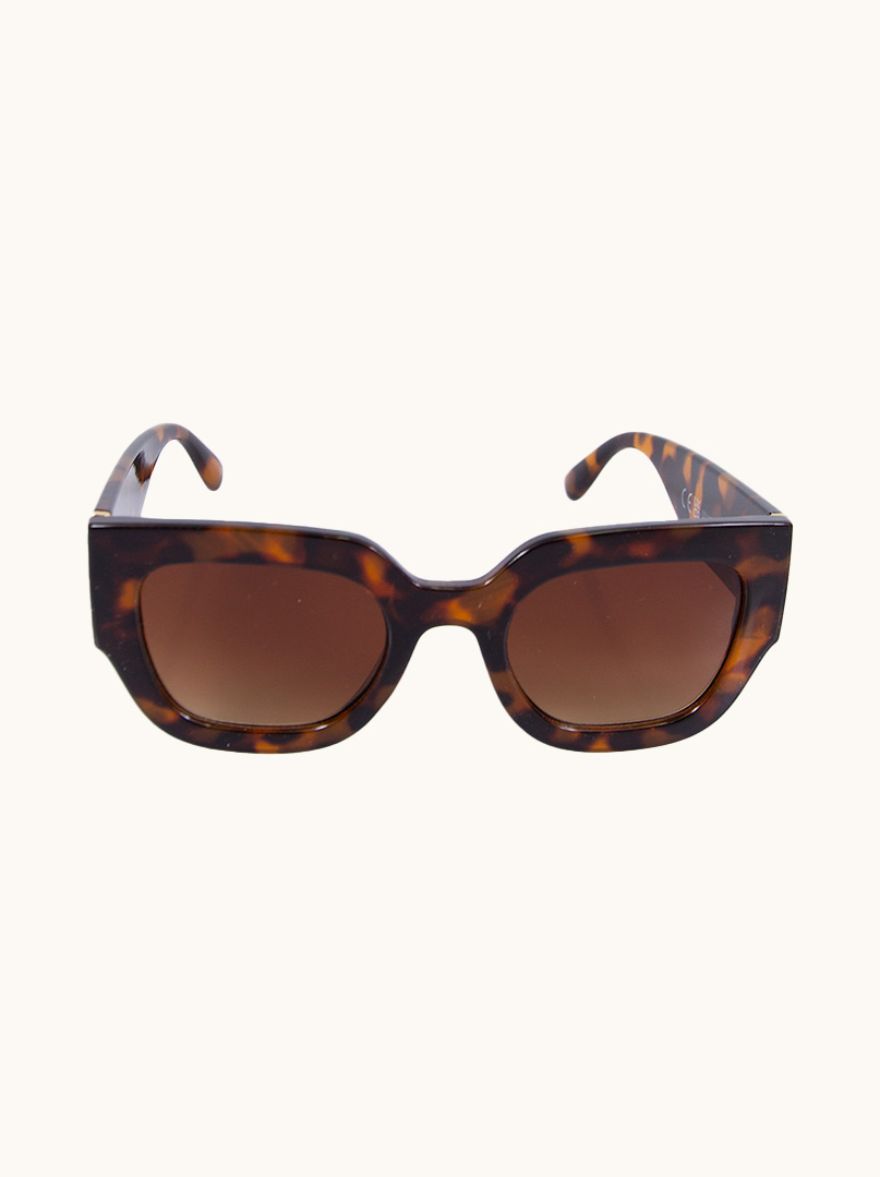 Sun glasses image 1