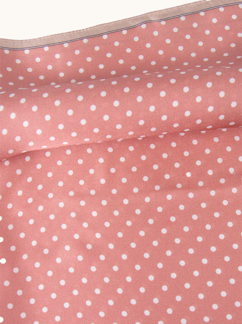 Small silk gavroche scarf in fine dots 53x53 cm image 4