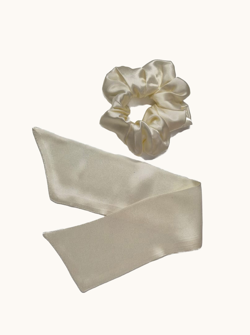 Silk scrunchie image 2