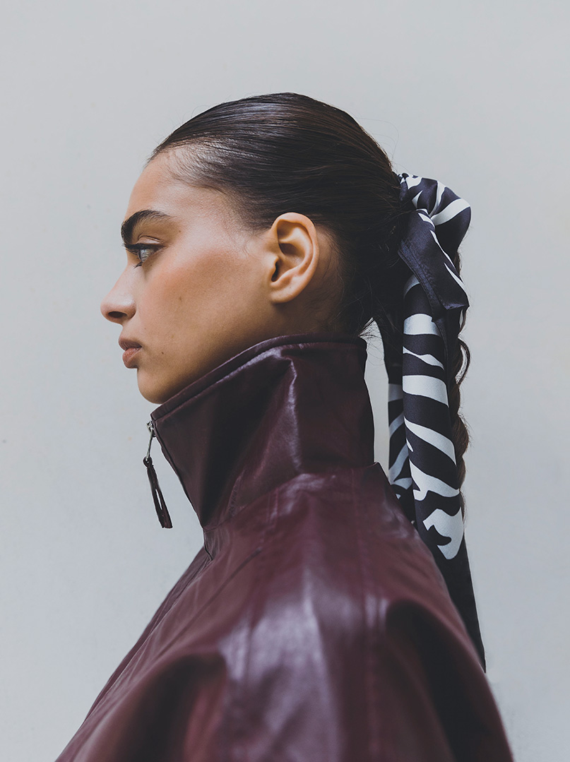 Small silk scarf SILVA 53x53 cm PREMIUM image 2