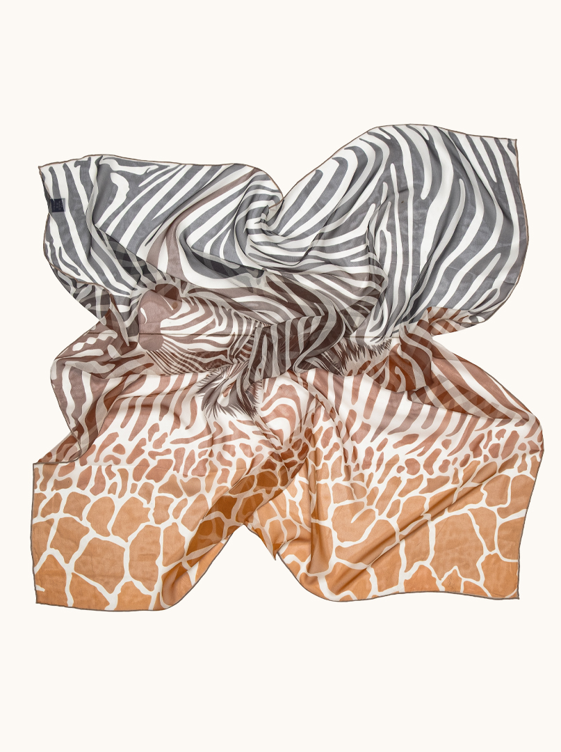  Large mulberry silk scarf in animal pattern 108 cm x108 cm image 3