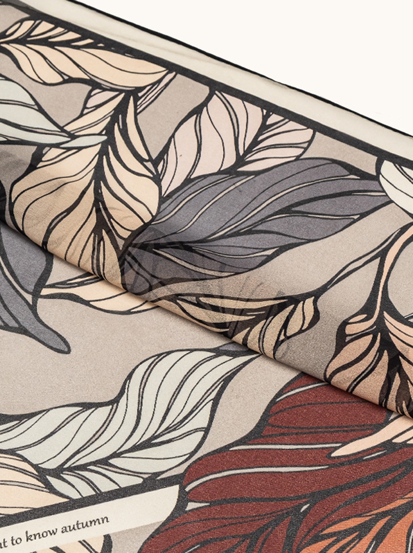 Large scarf mulberry silk with leaf motif 105 cm x105 cm image 4