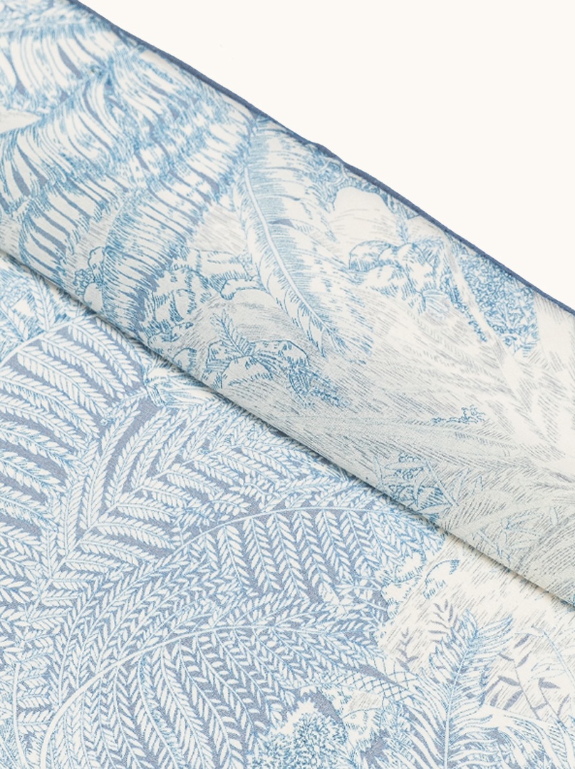 Large mulberry silk scarf with floral motif in shades of blue 102 cm x108 cm image 4