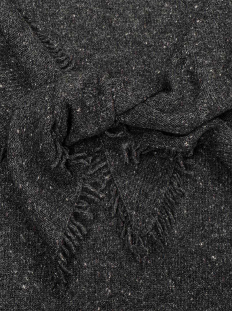 LUISA PREMIUM wool scarf with tassels 100% wool image 2