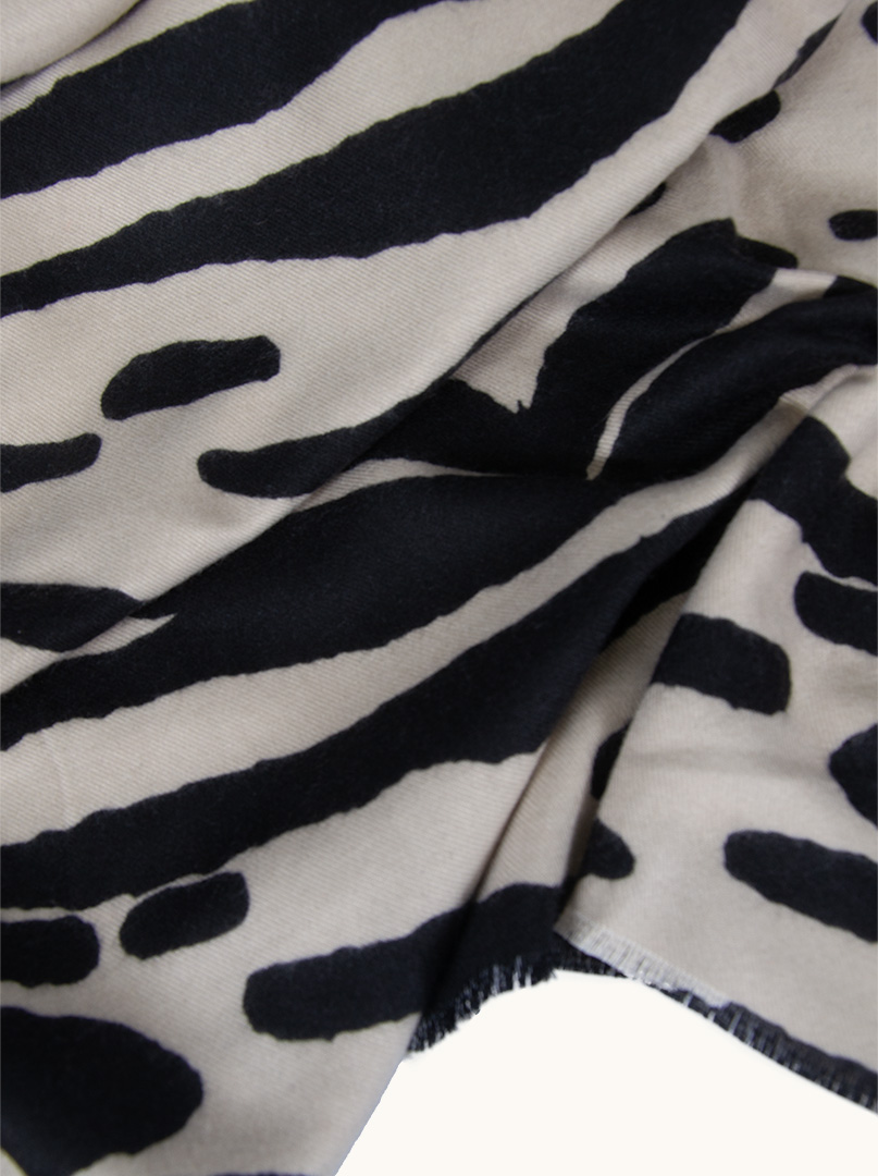 Scarf with zebra motif and orange accents image 4