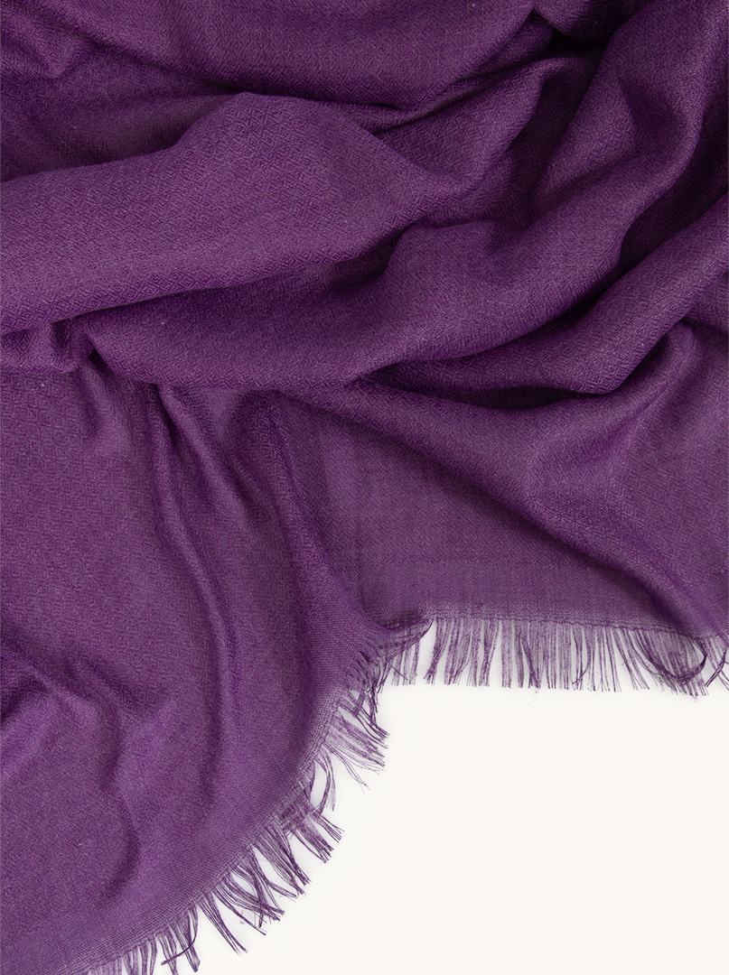 Viscose shawl in purple 90 cm x 200 cm image 3