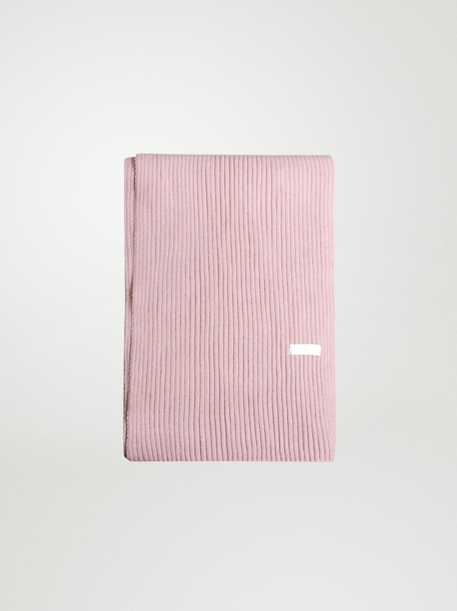 Pink scarf - Allora image 4