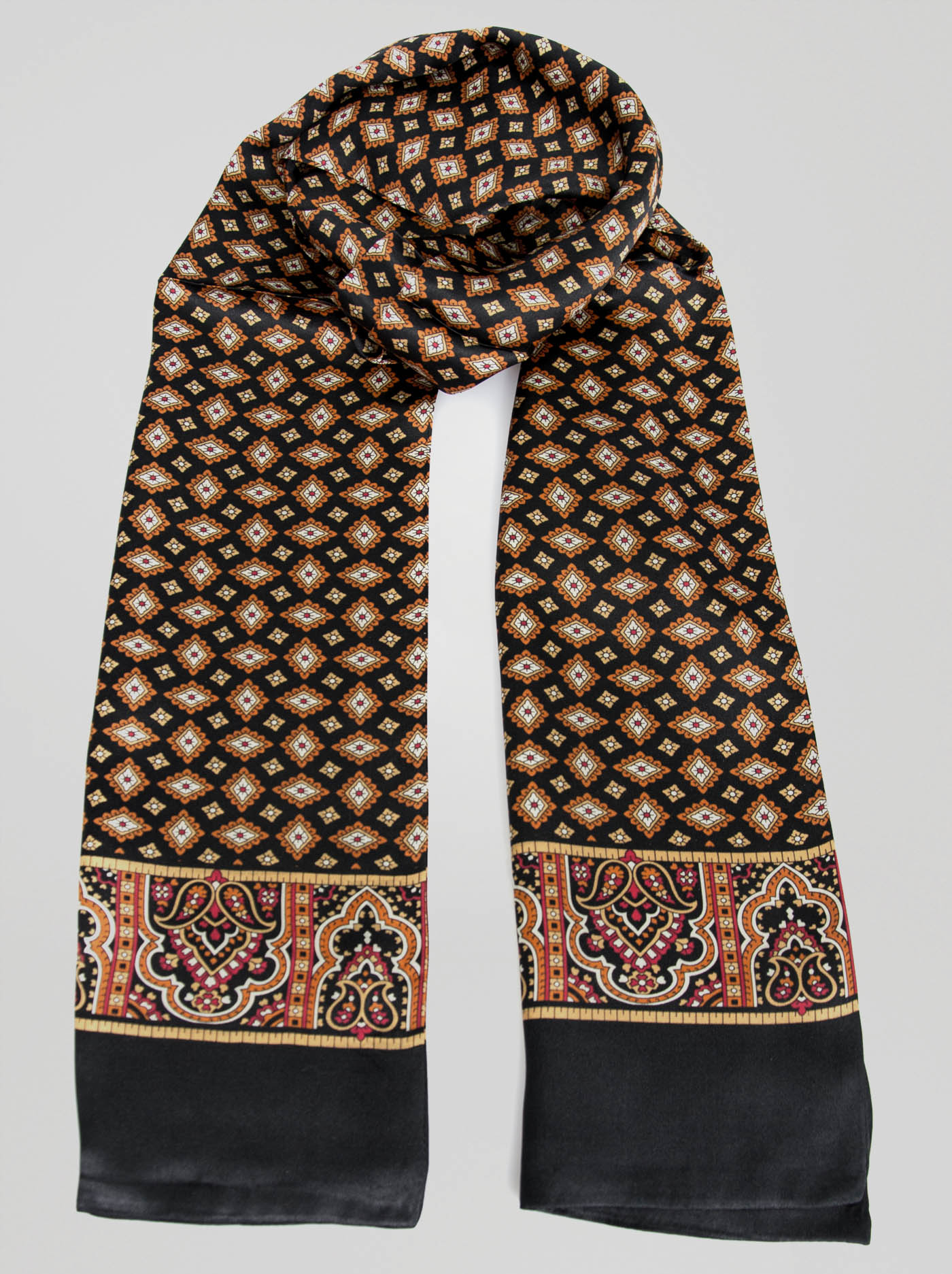 SCARF WITH PATTERN image 1