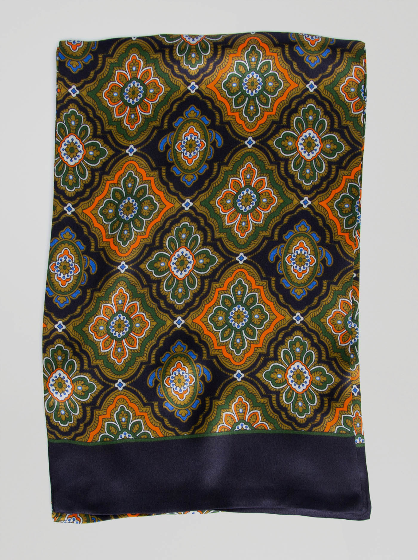 SCARF WITH PATTERN image 4