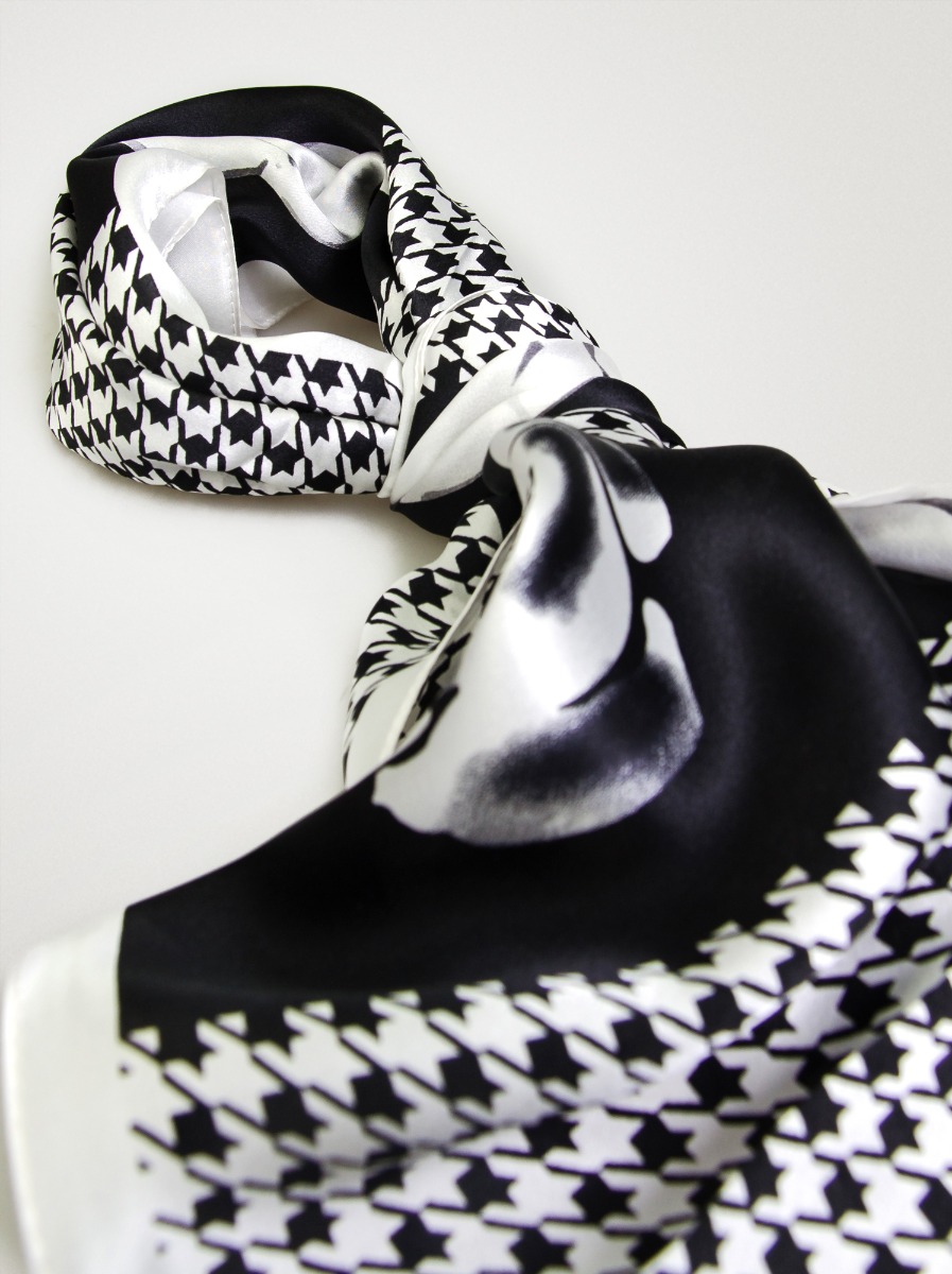 silk scarf - Allora image 4