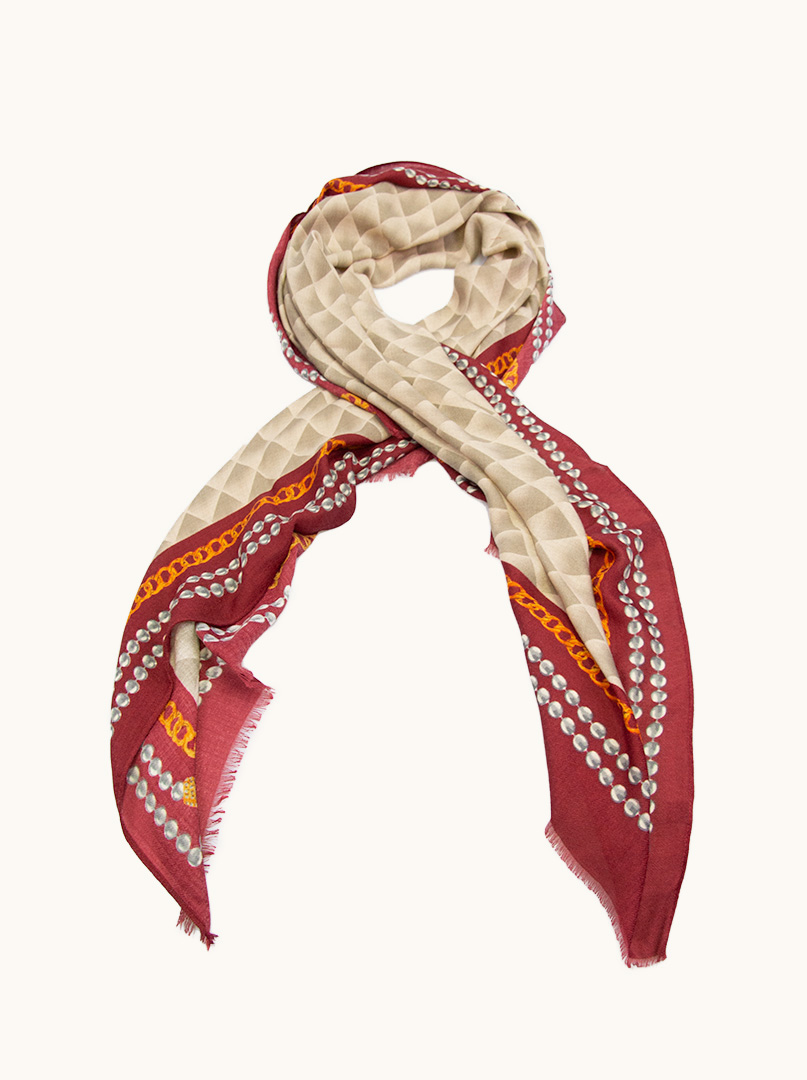 Scarf with pattern image 1