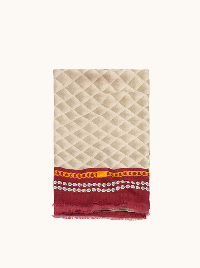Scarf with pattern image 2