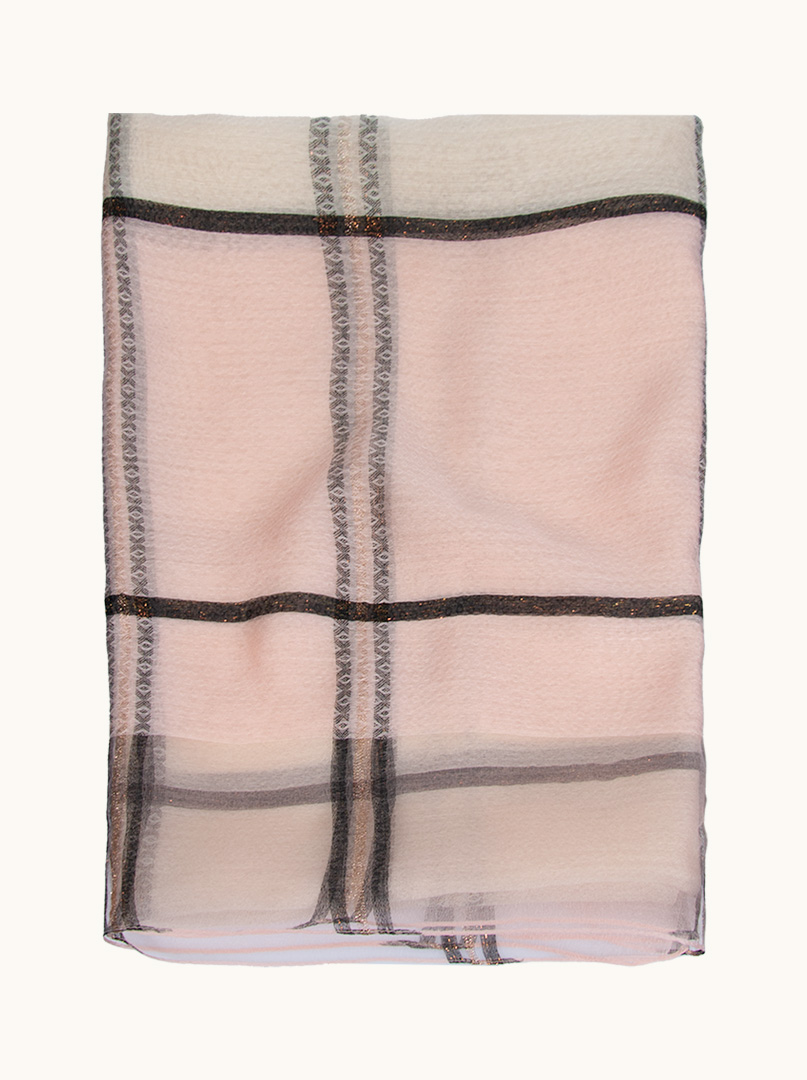 Scarf with wool and silk image 3