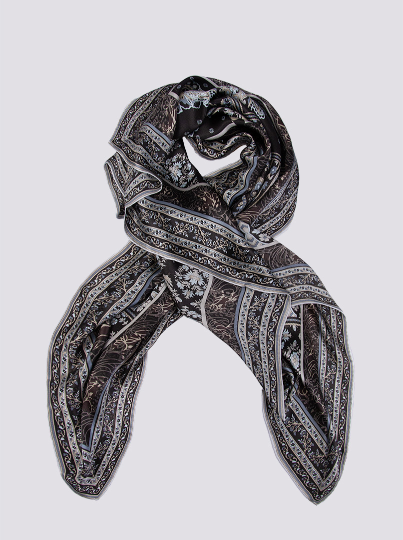 Silk scarf XXL image 1
