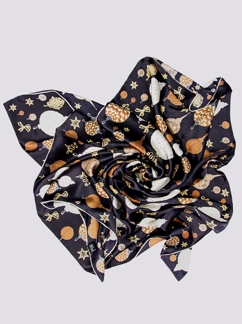 Silk scarf XXL image 4