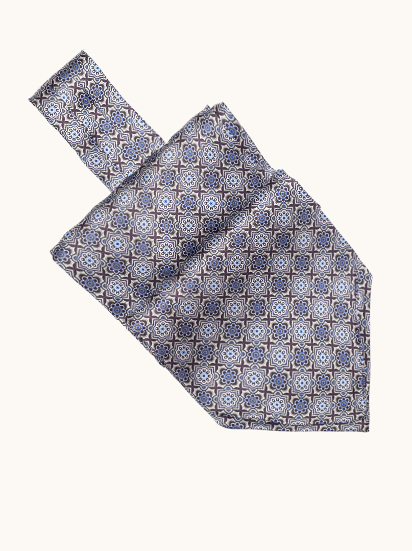 Silk foulard in geometric pattern 17 x 130 cm image 2