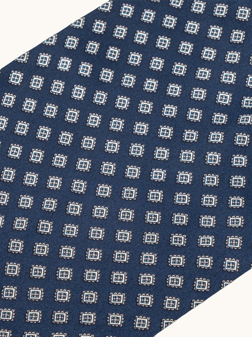 Navy blue silk foulard with geometric pattern 17 x 130 cm image 3
