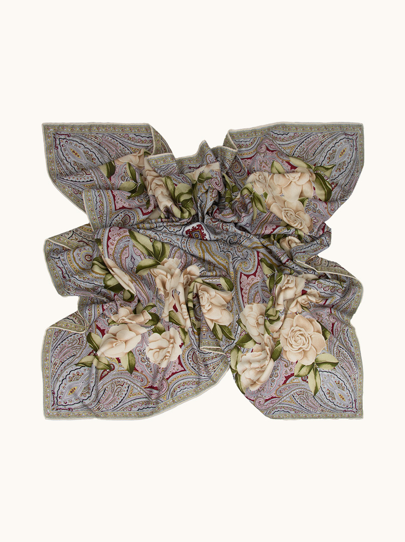 Exclusive scarf with floral motif 125cm PREMIUM image 3