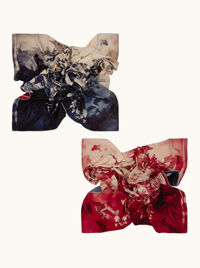 Exclusive double-sided wool-silk floral scarf 125cm PREMIUM image 4