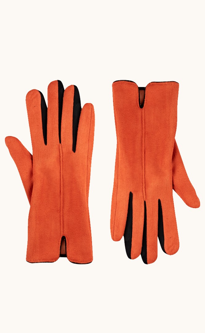 Wool gloves in black with insulator image 2