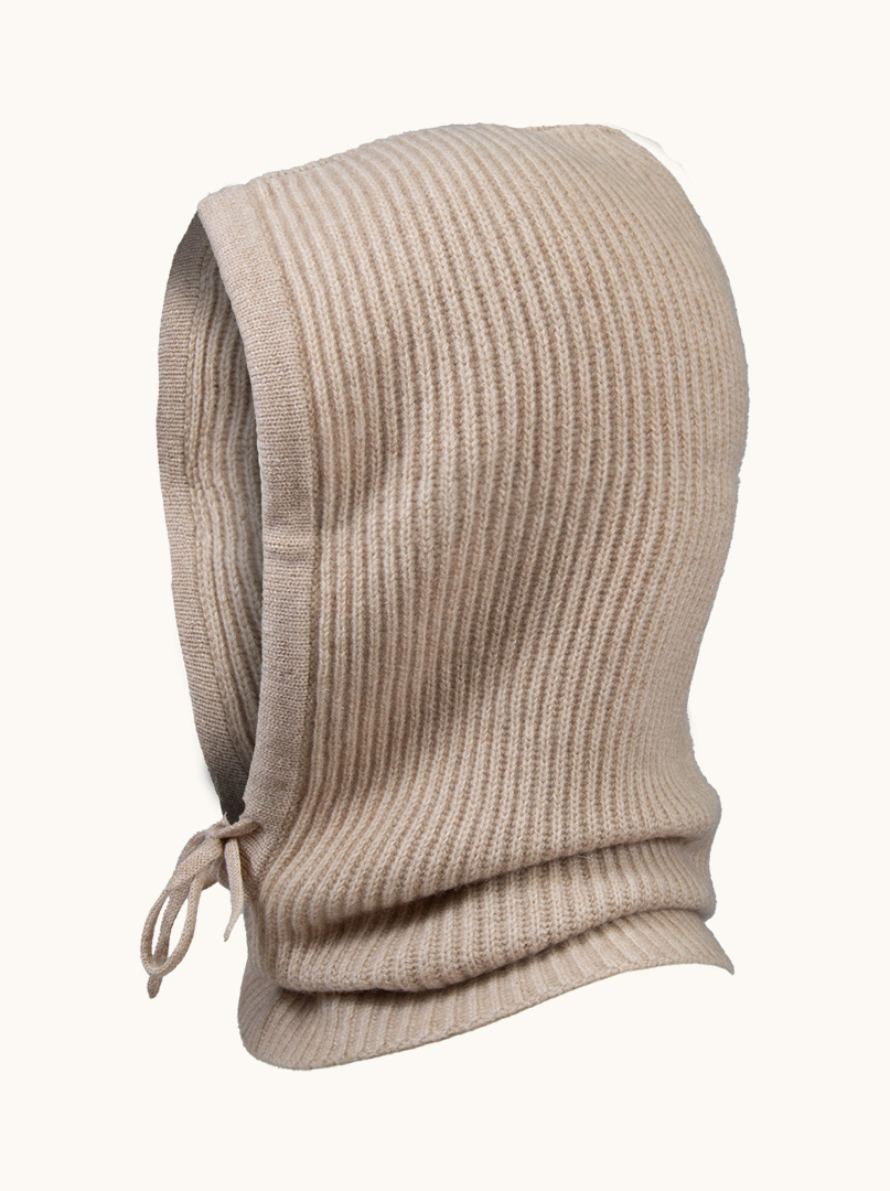 Fitted beige cashmere hoodie with binding image 2